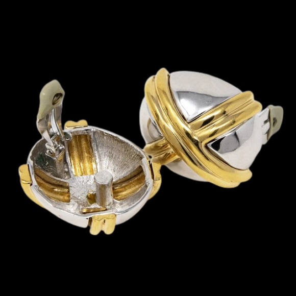 ✨ Stunning VTG Signed Ciner Clip On Earrings - Picture 2 of 2